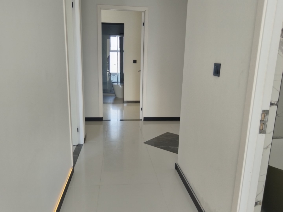 4 Bedroom Property for Sale in Sandown Western Cape